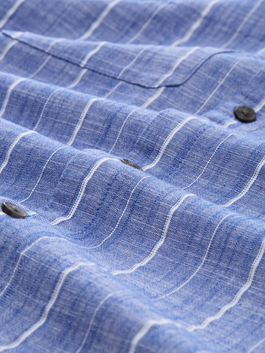 camicia dalla vestibilità comoda con contenuto di lino