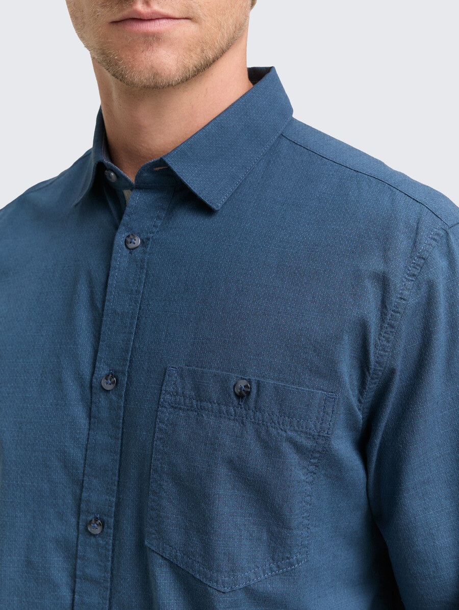 camicia vestibilità regolare con taschino sul petto