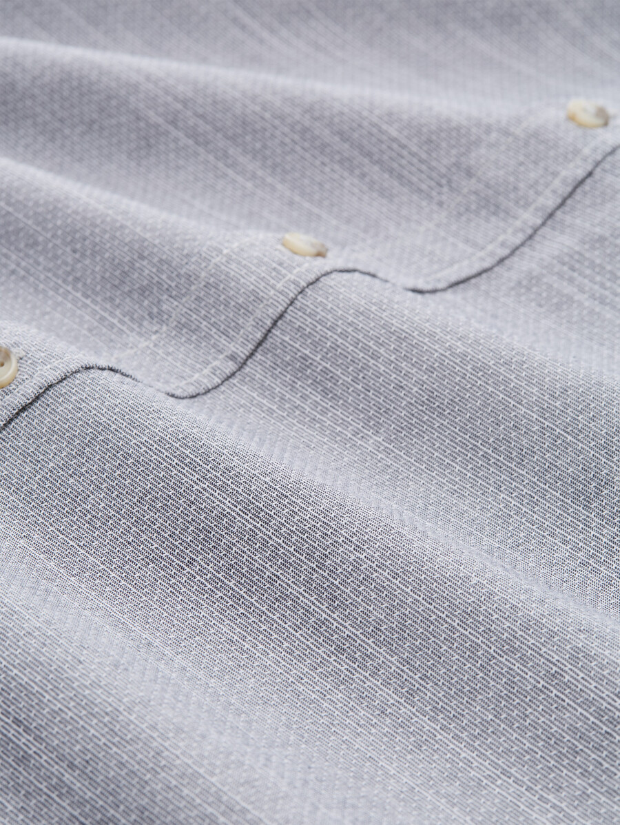 camicia vestibilità regolare con taschino sul petto