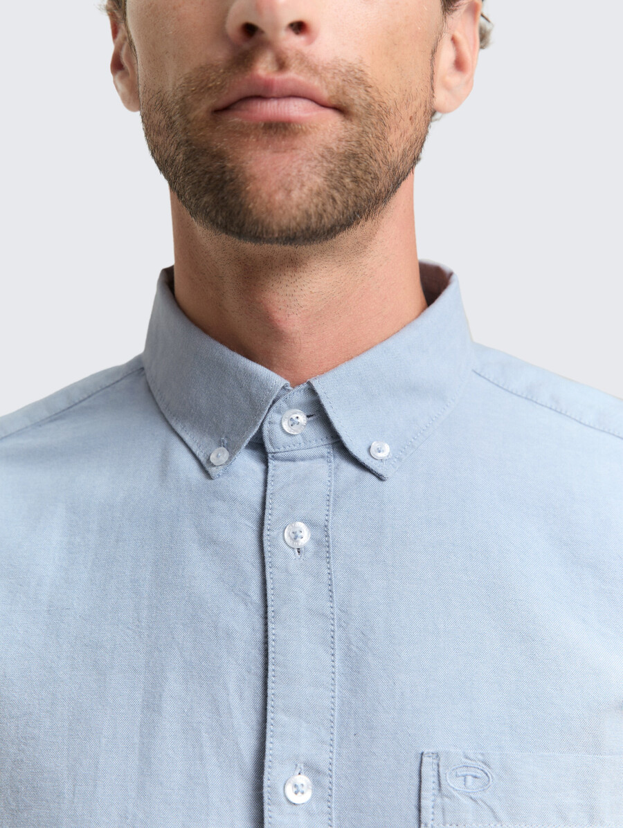 camicia vestibilità regolare con taschino sul petto