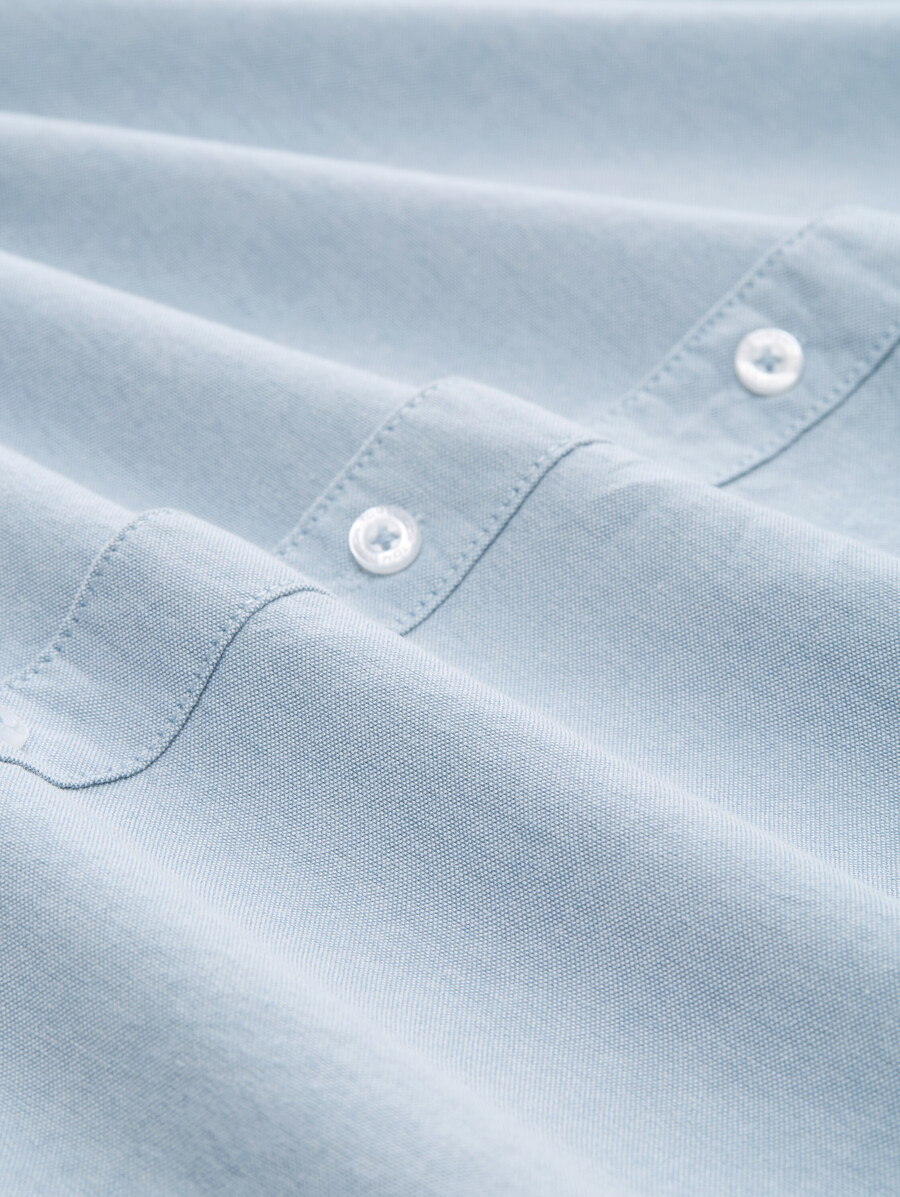 camicia vestibilità regolare con taschino sul petto