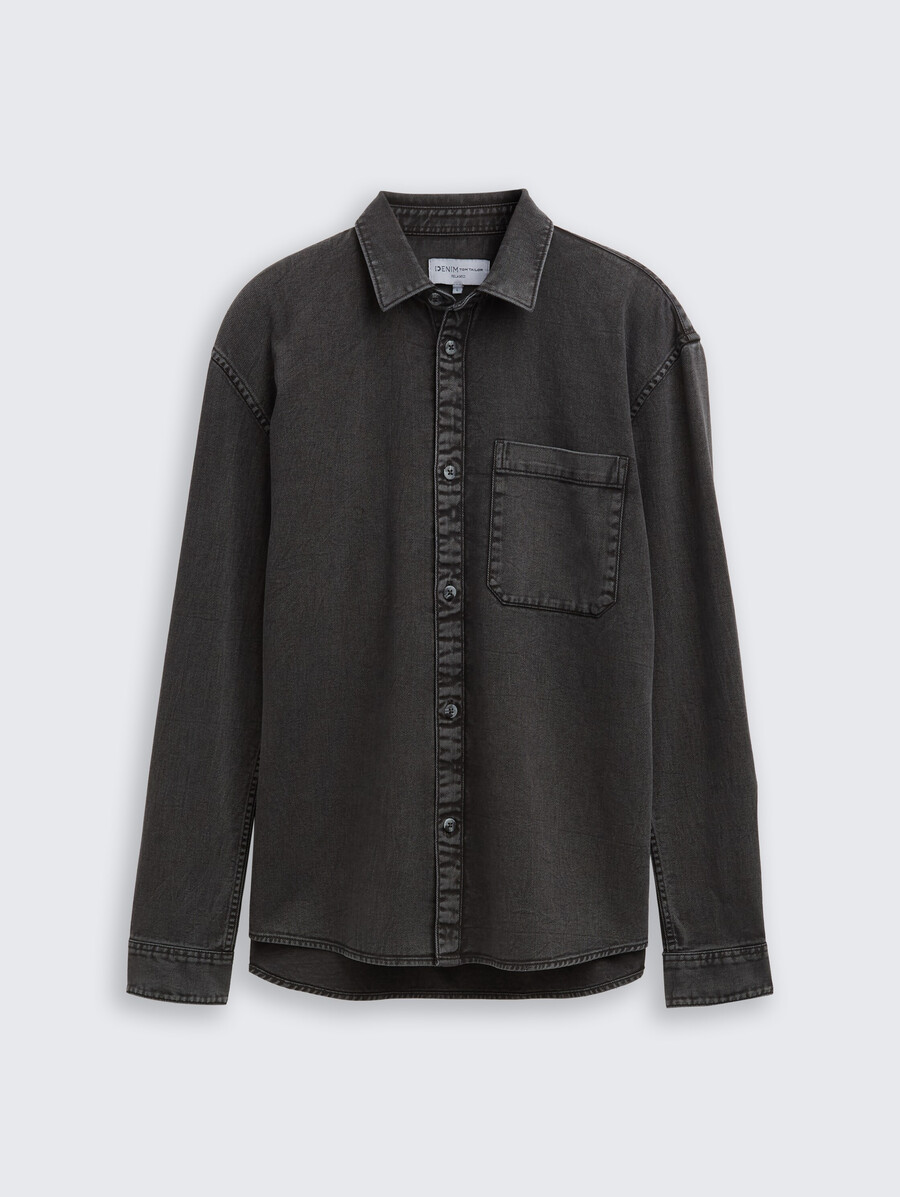 camicia dalla vestibilità comoda con taschino sul petto
