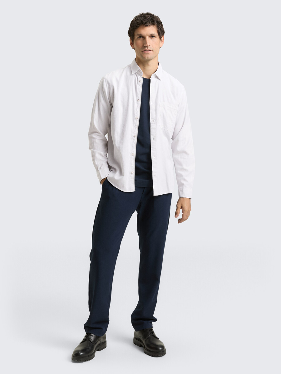 camicia vestibilità regolare con taschino sul petto