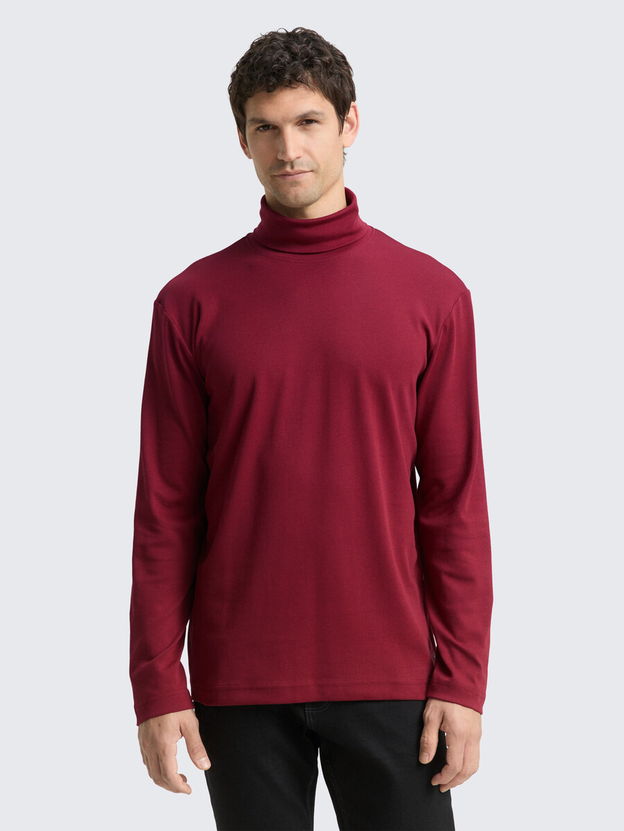 maglia a collo alto basic