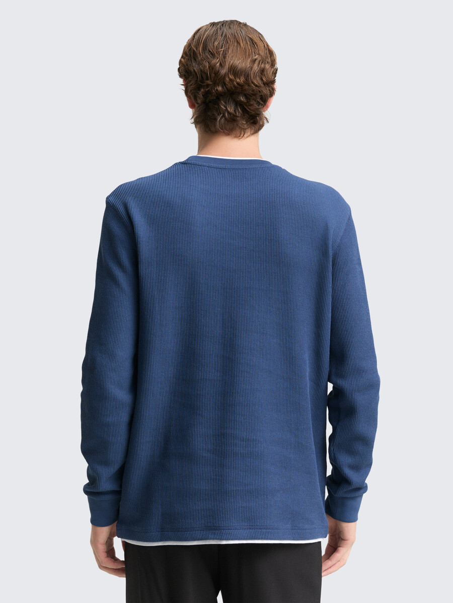 maglia a maniche lunghe con look 2 in 1