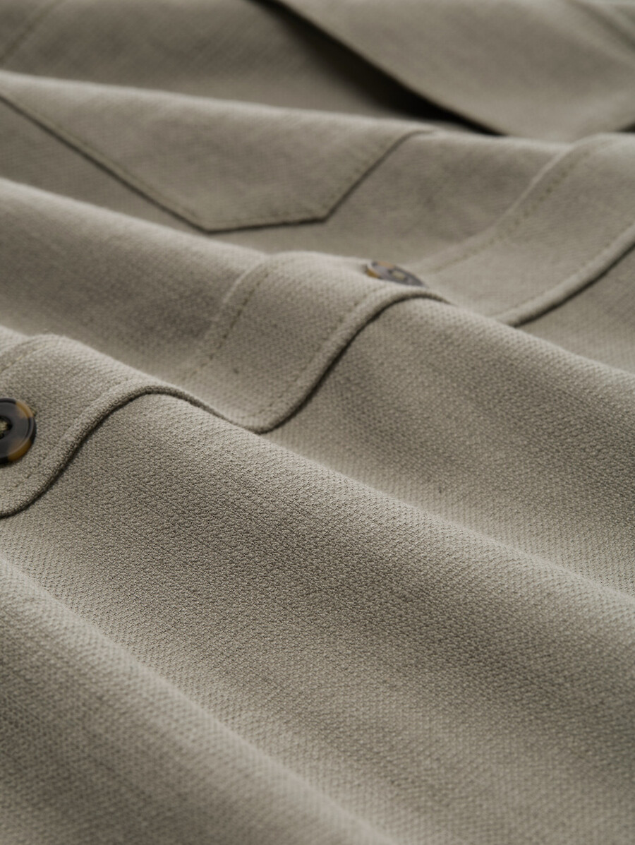 camicia overshirt con tasche sul petto