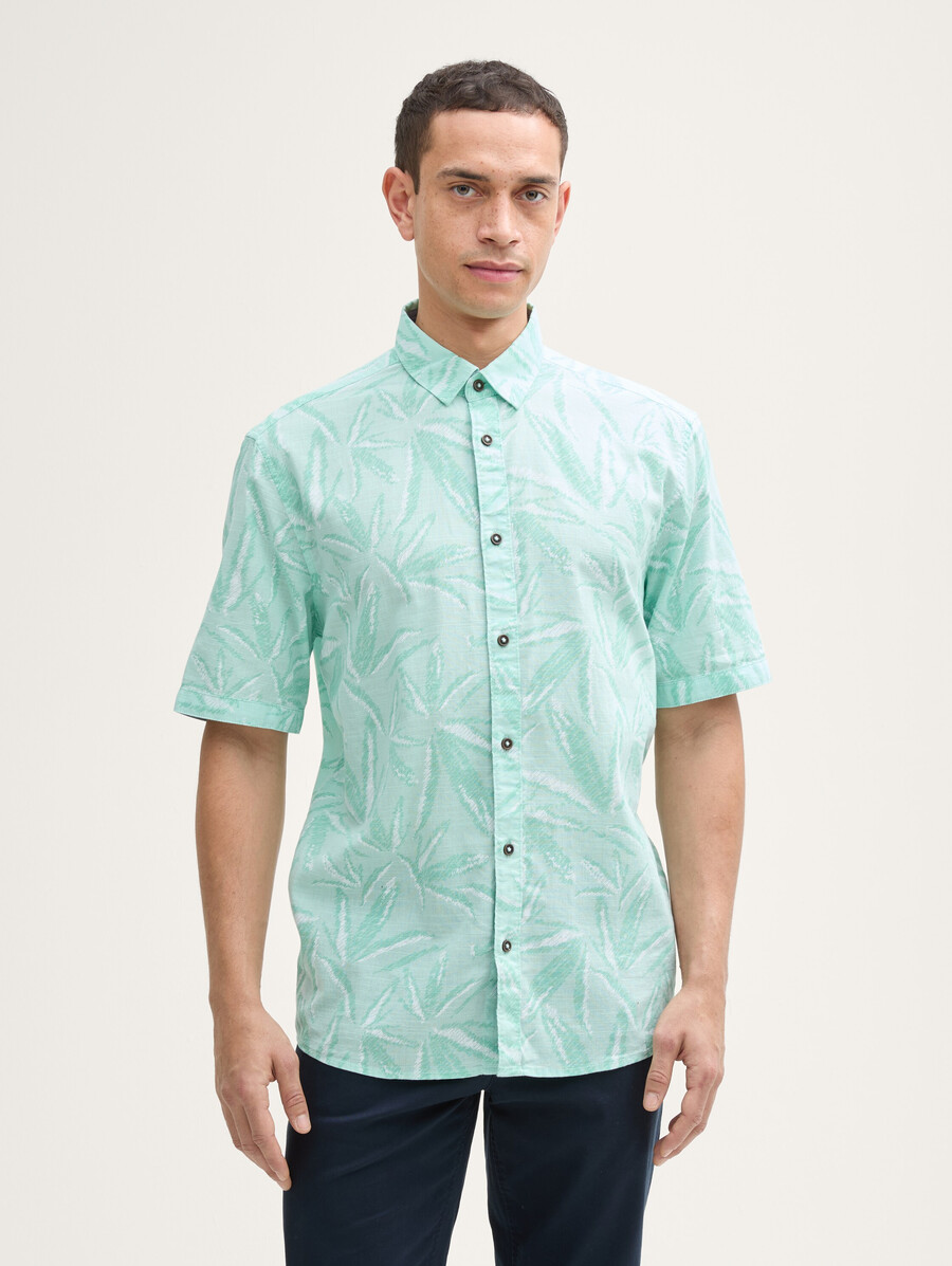 camicia comoda con stampa di palme