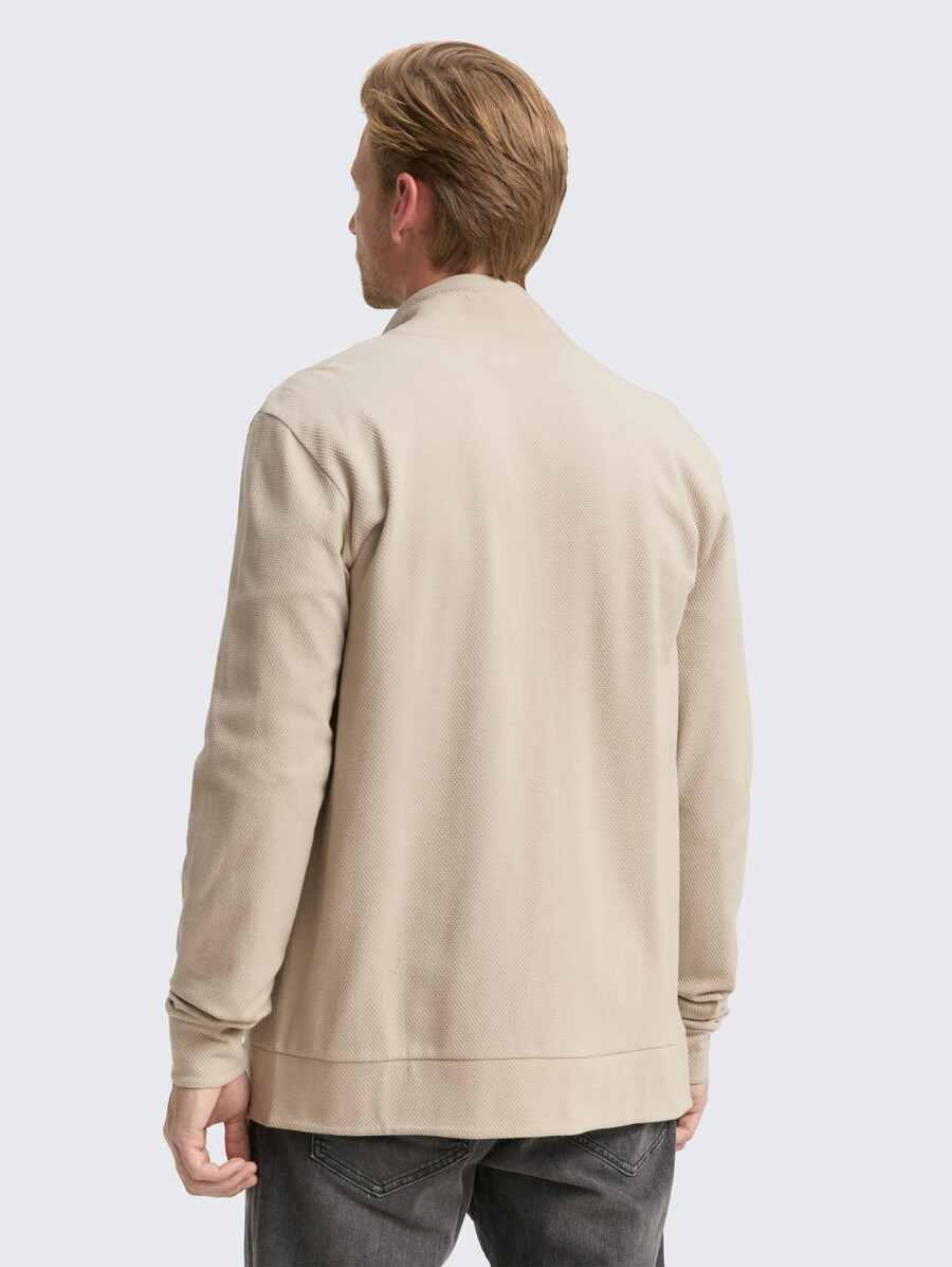 giacca ultraleggera con collo alto