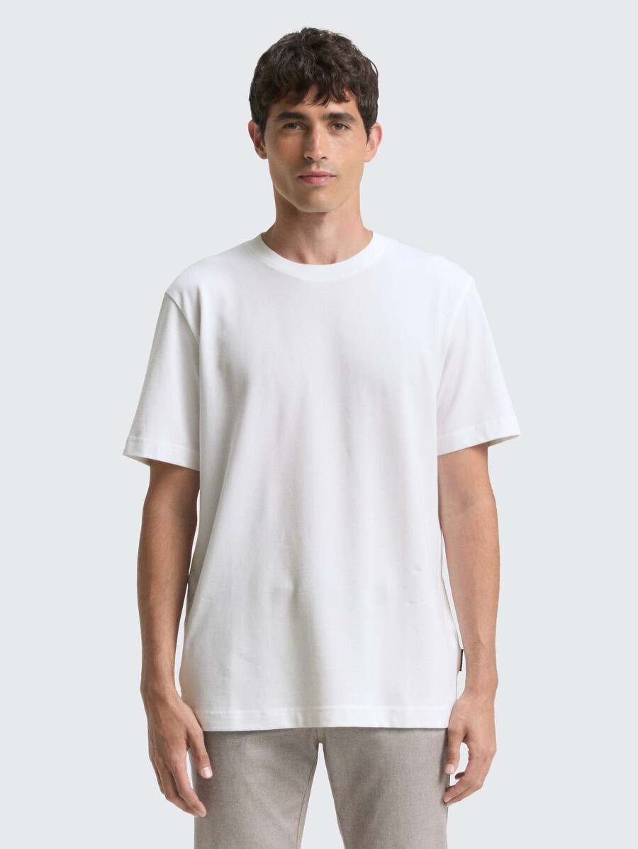 t-shirt con texture piqué