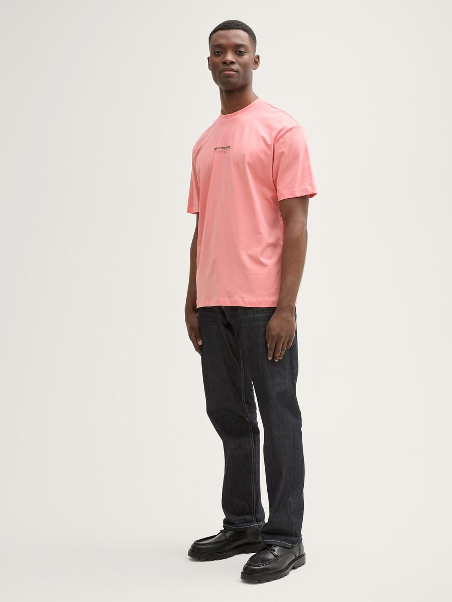 t-shirt in cotone dalla vestibilità comoda