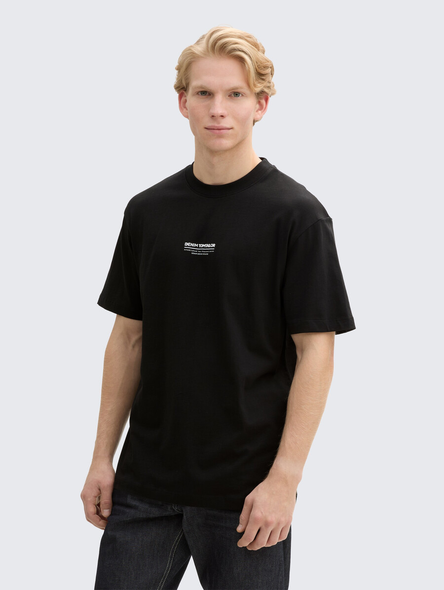 t-shirt in cotone dalla vestibilità comoda