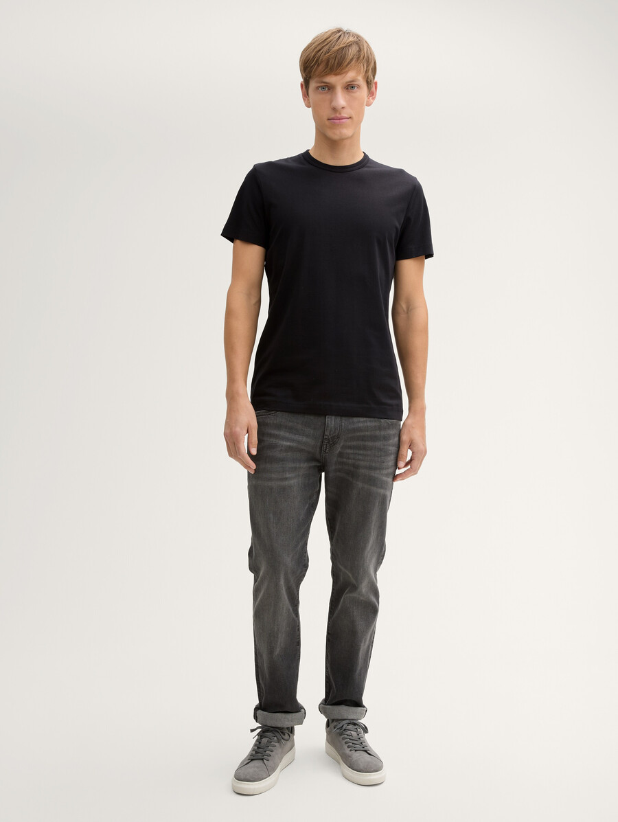 t-shirt slim fit elasticizzata