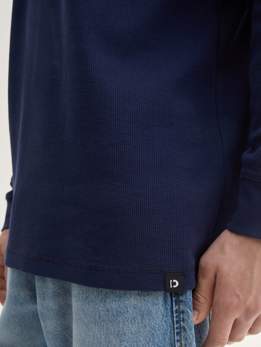 camicia henley a maniche lunghe dalla vestibilità rilassata