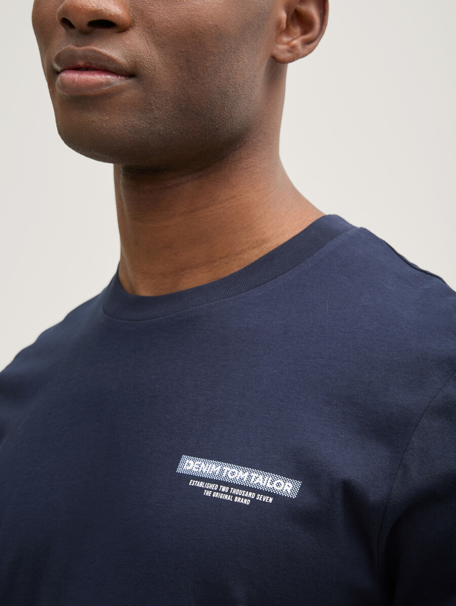 t-shirt basic con stampa del logo