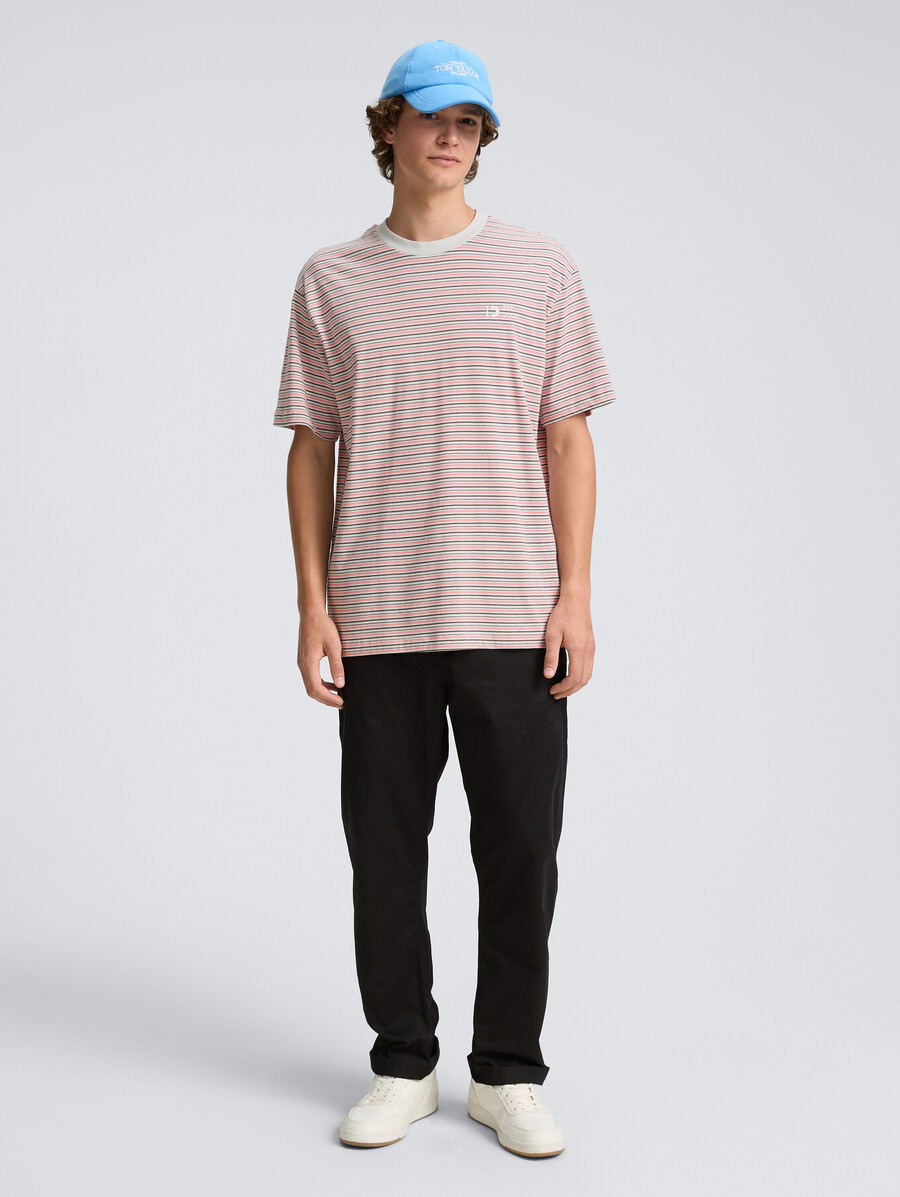 t-shirt dalla vestibilità comoda con motivo a righe