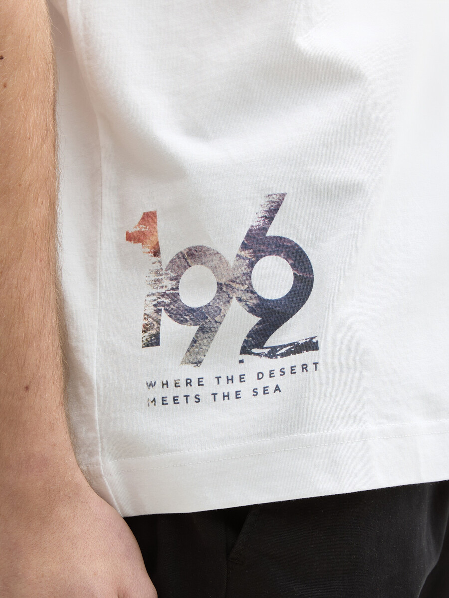 maglietta con stampa fotografica
