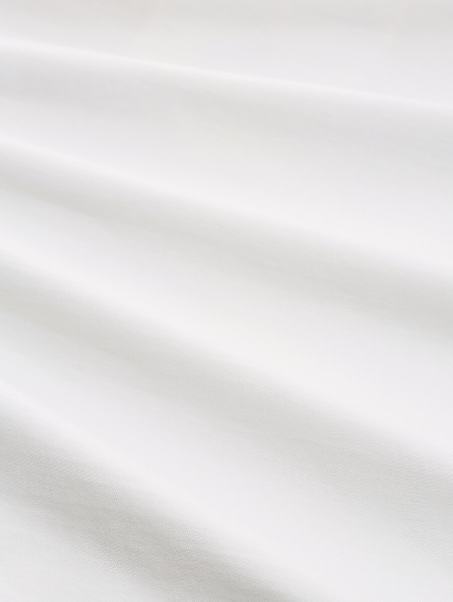 maglietta con tasca sul petto