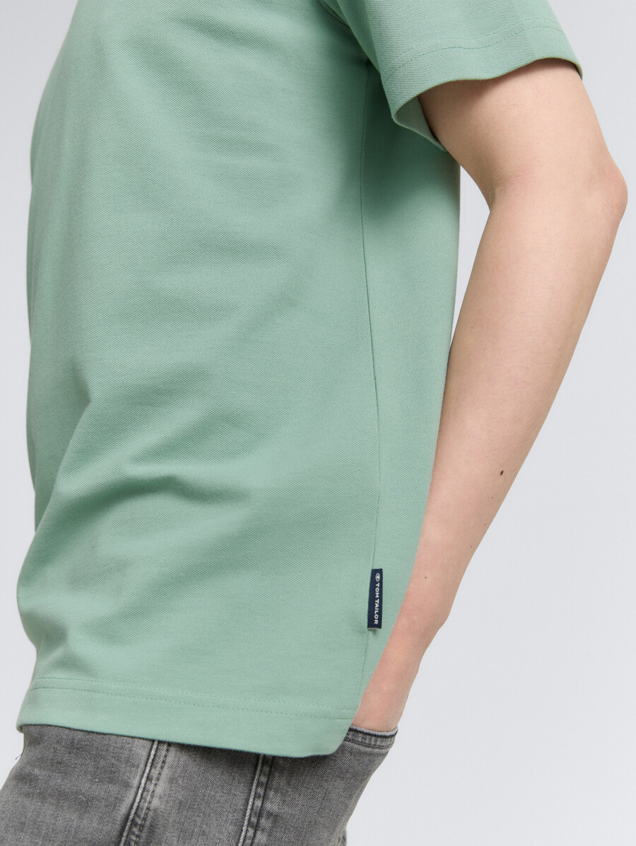 t-shirt con texture piqué