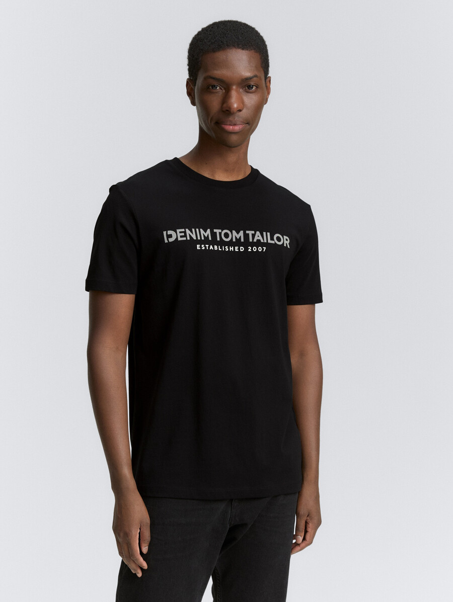 t-shirt basic con stampa del logo