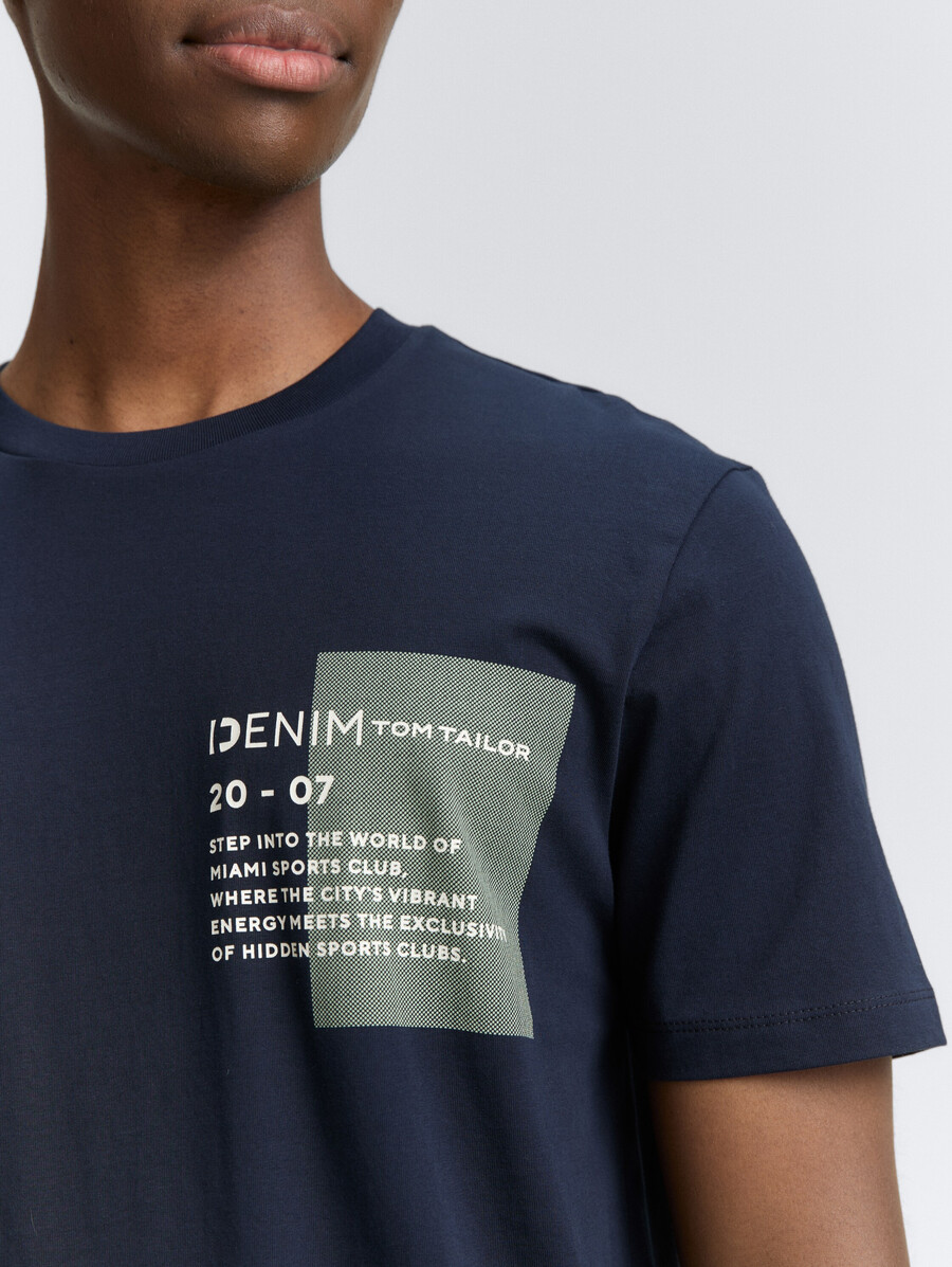 t-shirt basic con stampa del logo