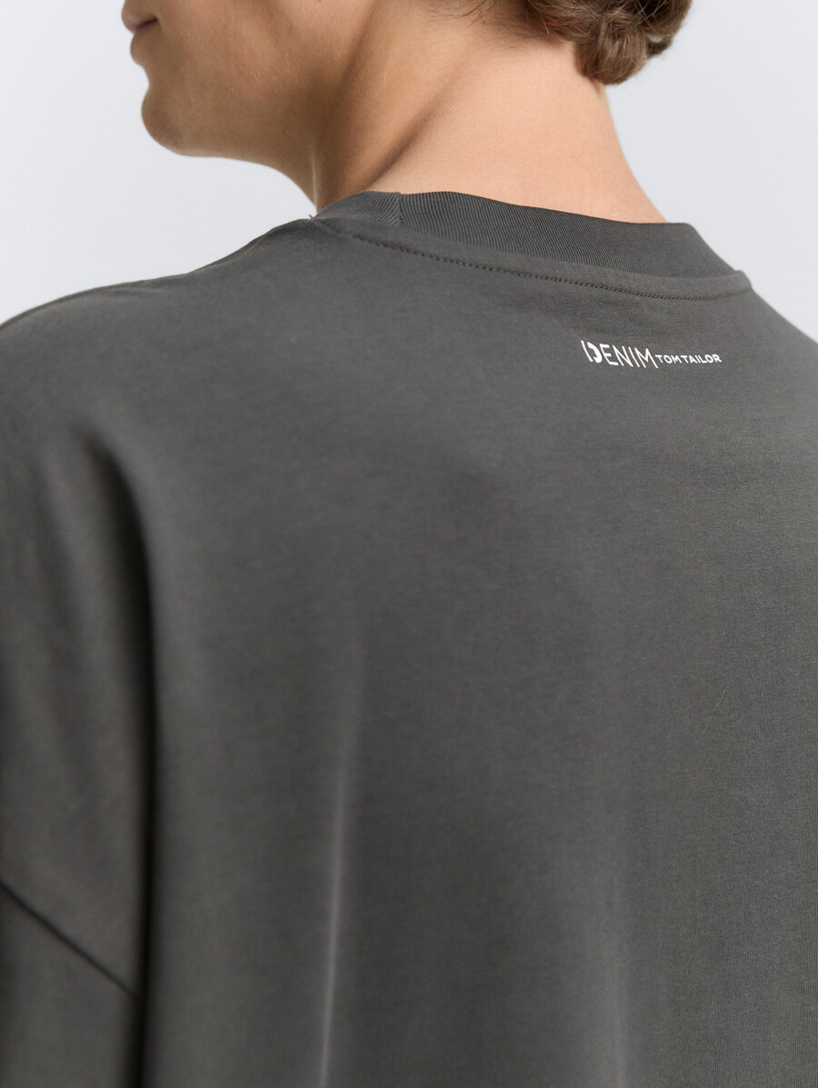 maglietta oversize