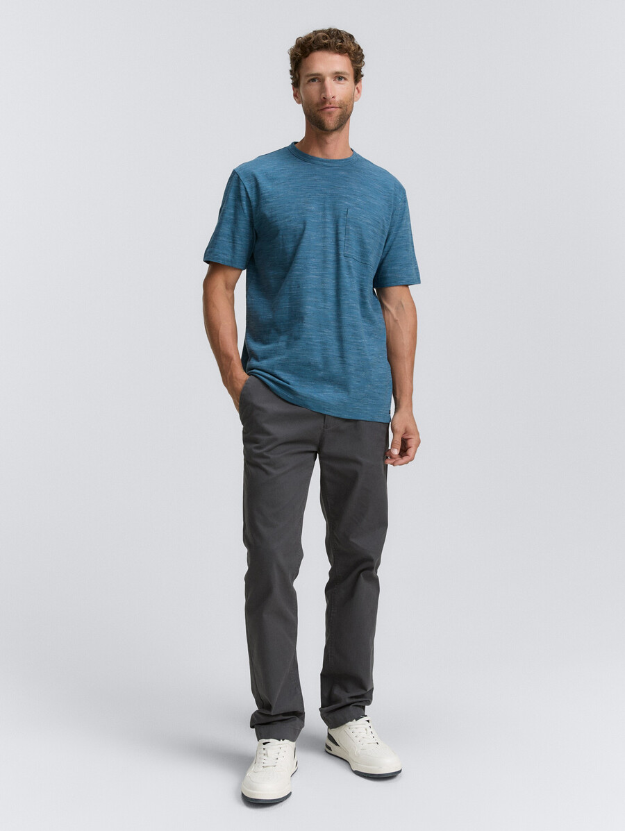 t-shirt in look mélange con taschino sul petto