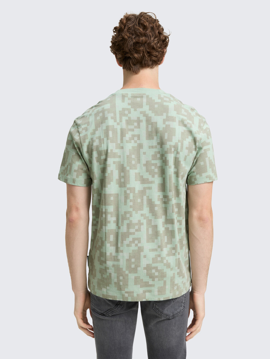 t-shirt vestibilità comoda con motivo