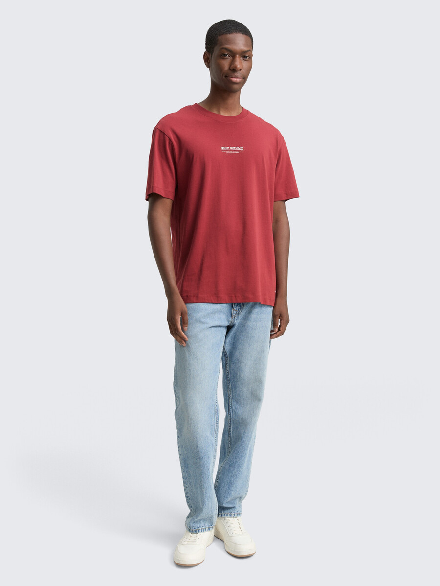 t-shirt in cotone dalla vestibilità comoda